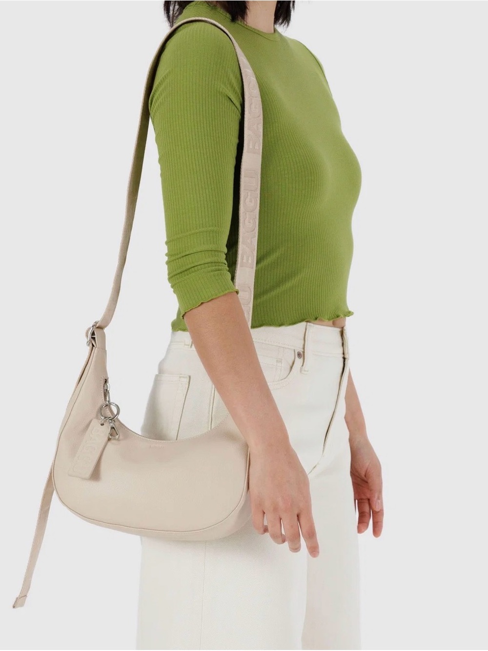 BAGGU Small Leather Crescent Bag